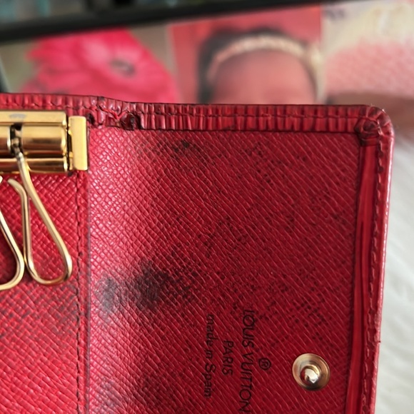 Louis Vuitton Red Epi 6 keychain. Date Code CA022 - Picture 11 of 13